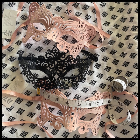 H&M pink masquerade mask - Picture 6 of 9